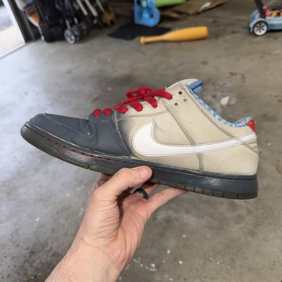 Size 11.5 - Nike Dunk Premium SB Low Dorothy main image 7